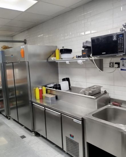 Picture of مطعم قائم في السالميه 