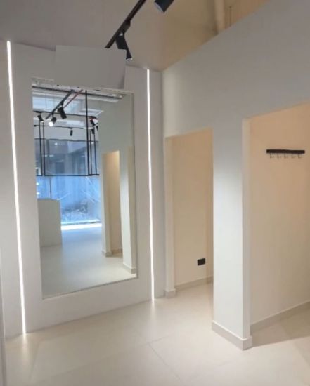 Picture of حل ملابس في مجمع ميار