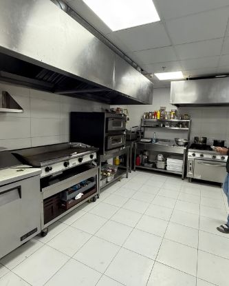 Picture of مطعمين مجهزين (براندين مختلفين)