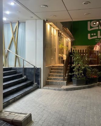 Picture of محل ورد في فندق في منطقة ابو حليفه