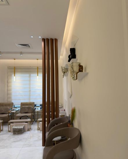 Picture of صالون نسائي في صباح السالم قطعة 1