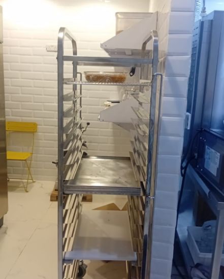 Picture of مطبخ للمخبوزات والحلويات في منطقة الشويخ