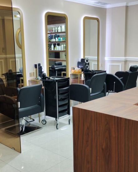 Picture of  صالون في منطقة الفروانيه 