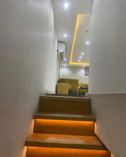 Picture of تلميع وحمايه ووقاية سيارات في الري